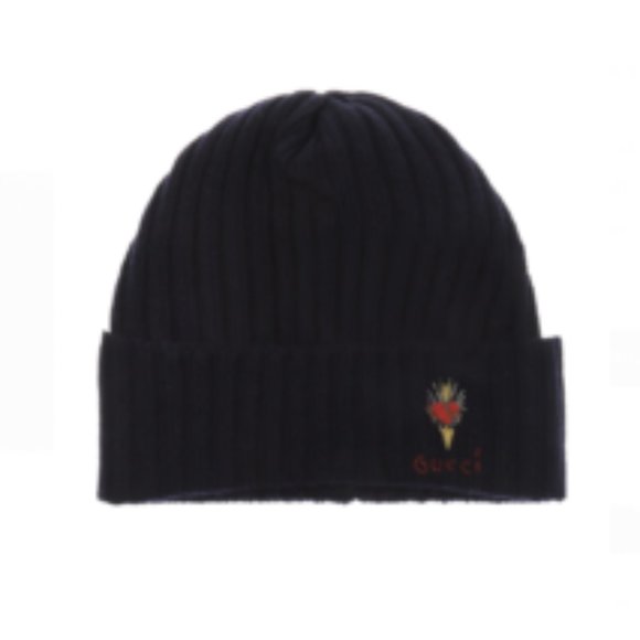Gucci Knit Beanie Hat with Pierced Heart in Black New With Tags - Picture 2 of 7